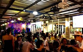 Bk Place Hotel